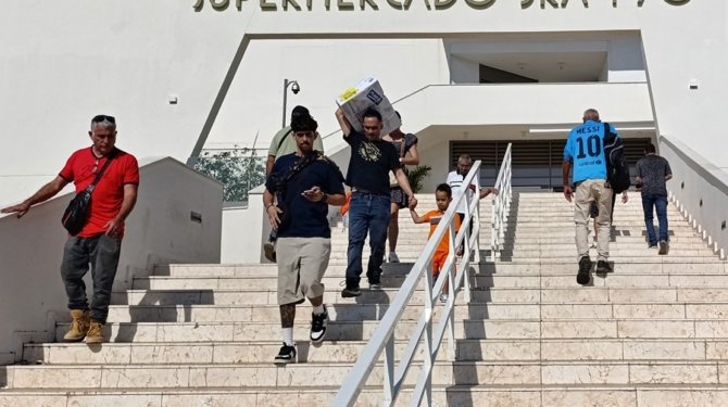 Cuba-dolarizacion1.jpg